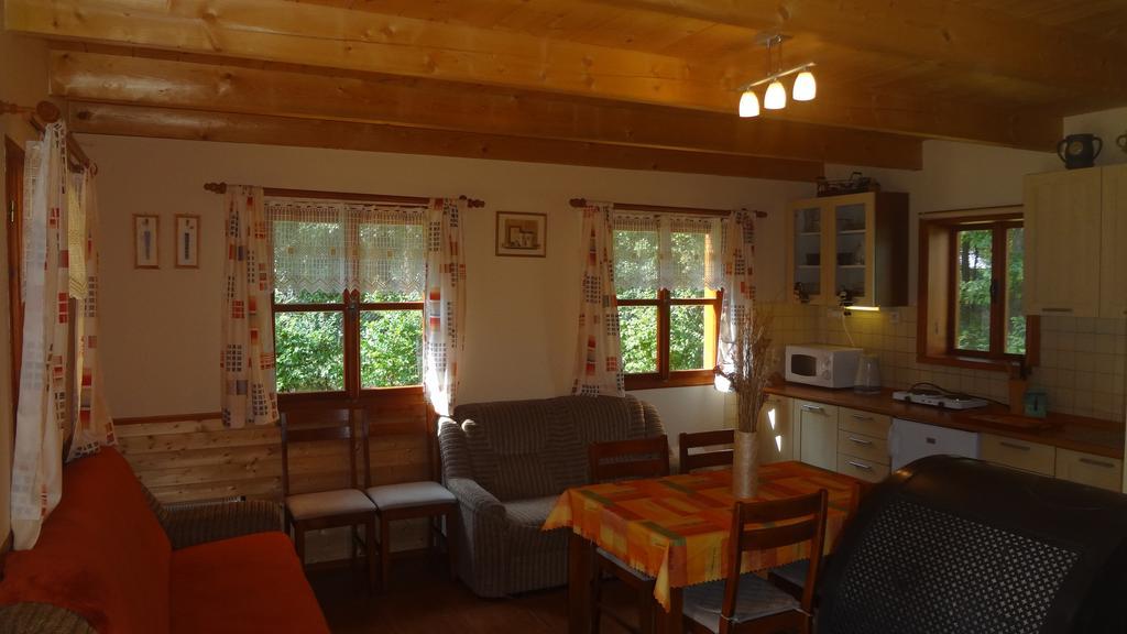 Chaty U Rybnika Brodsky Cerveny Kostelec Room photo